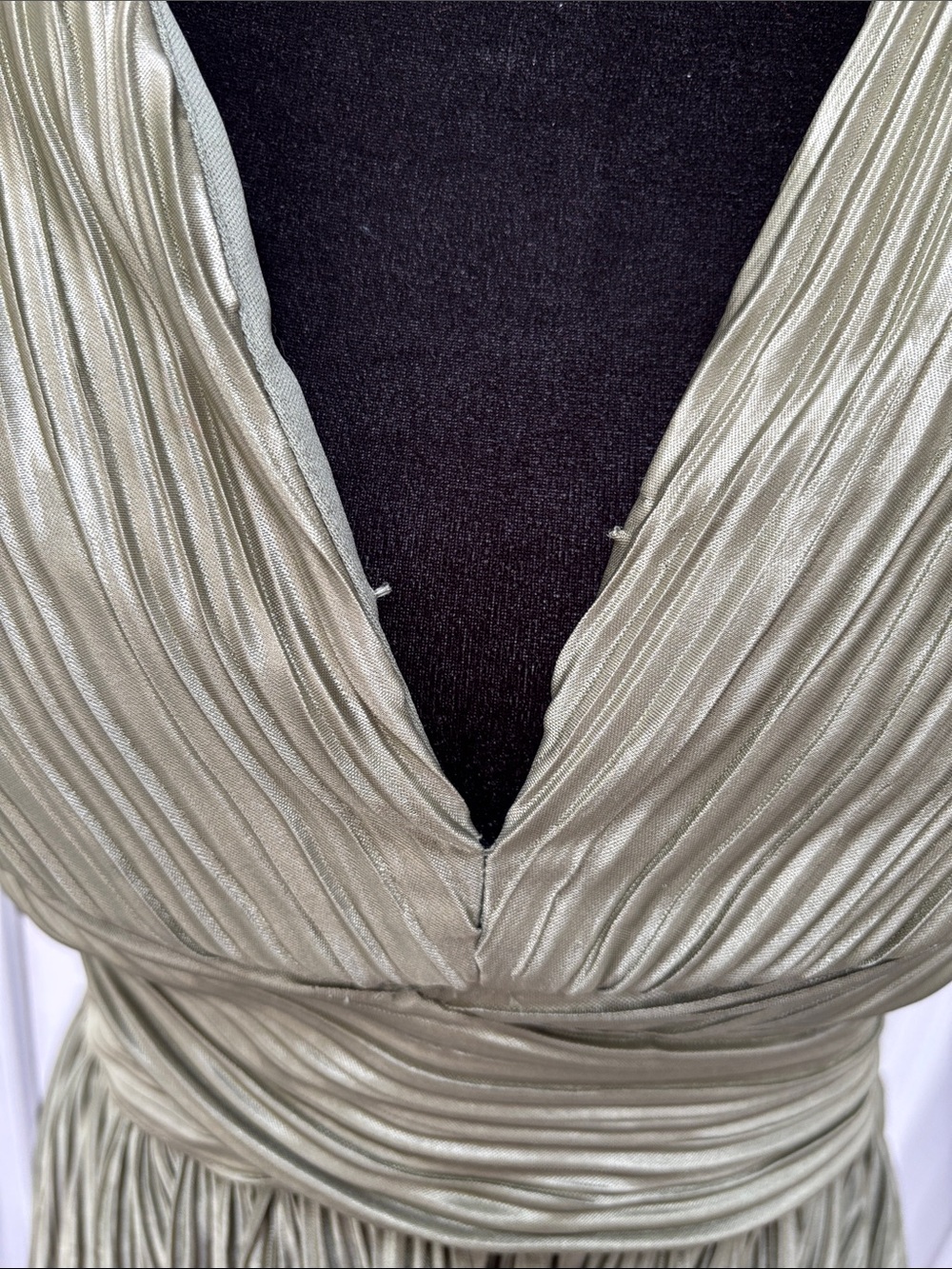 Lulu's Sage Ruched Dress - Picture 4 of 9